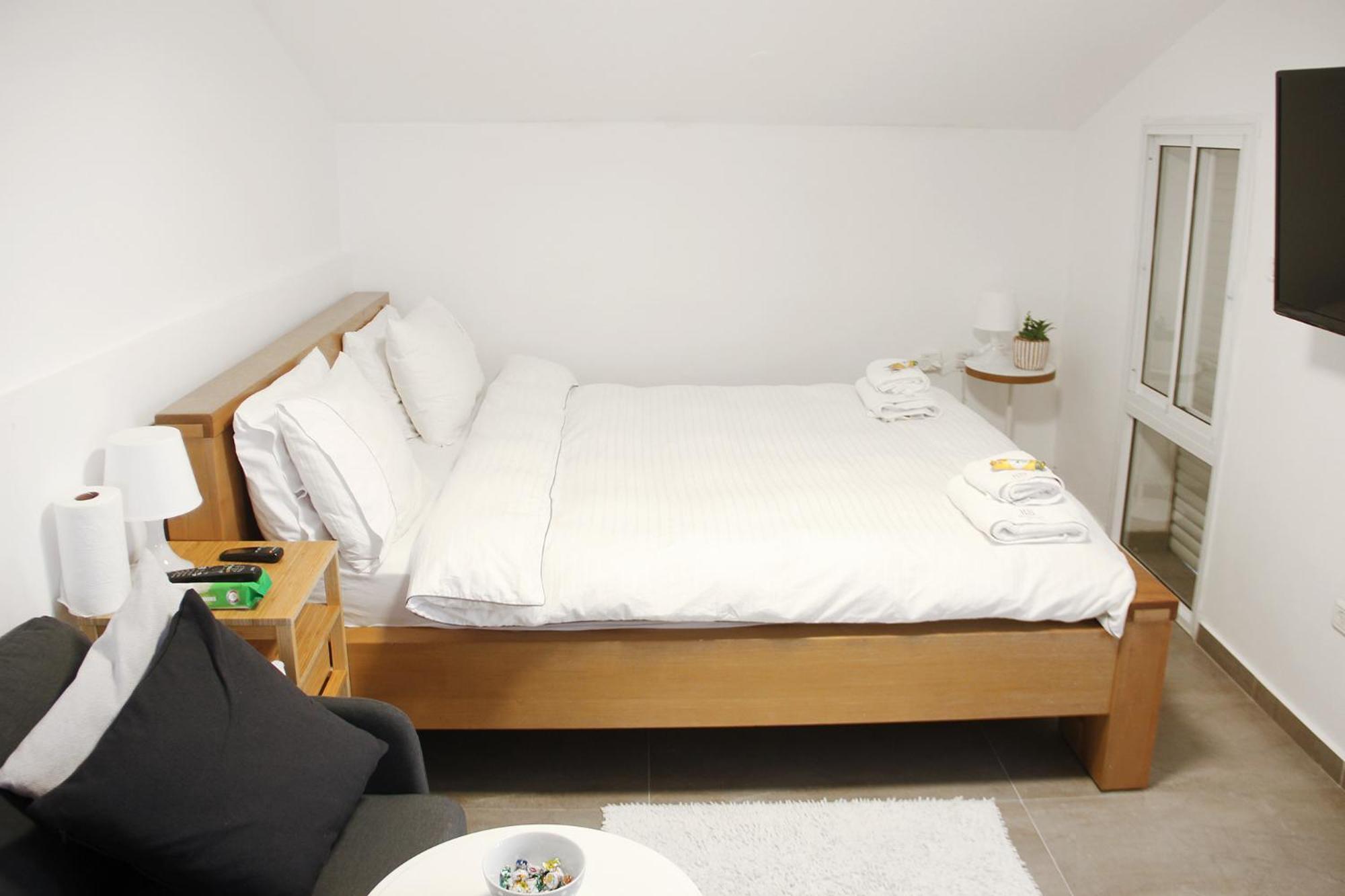 Boutique Apartment "Facing The Sea" Haifa Room photo